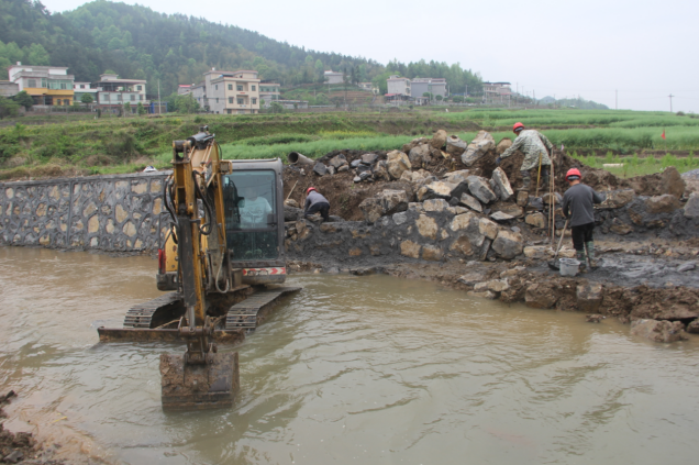 湖南武冈：全市高标准农田建设全面提速高质高效扫尾(图1)